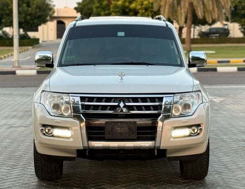 Mitsubishi Pajero GLS Highline 3.8L (243 HP)