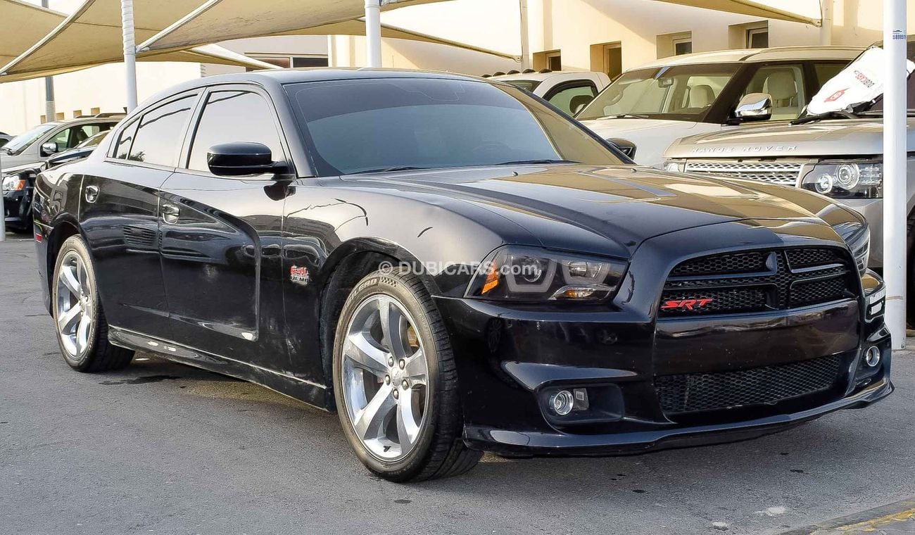 دودج تشارجر 2011 Hemi 5.7 ltr kit SRT8 Full options