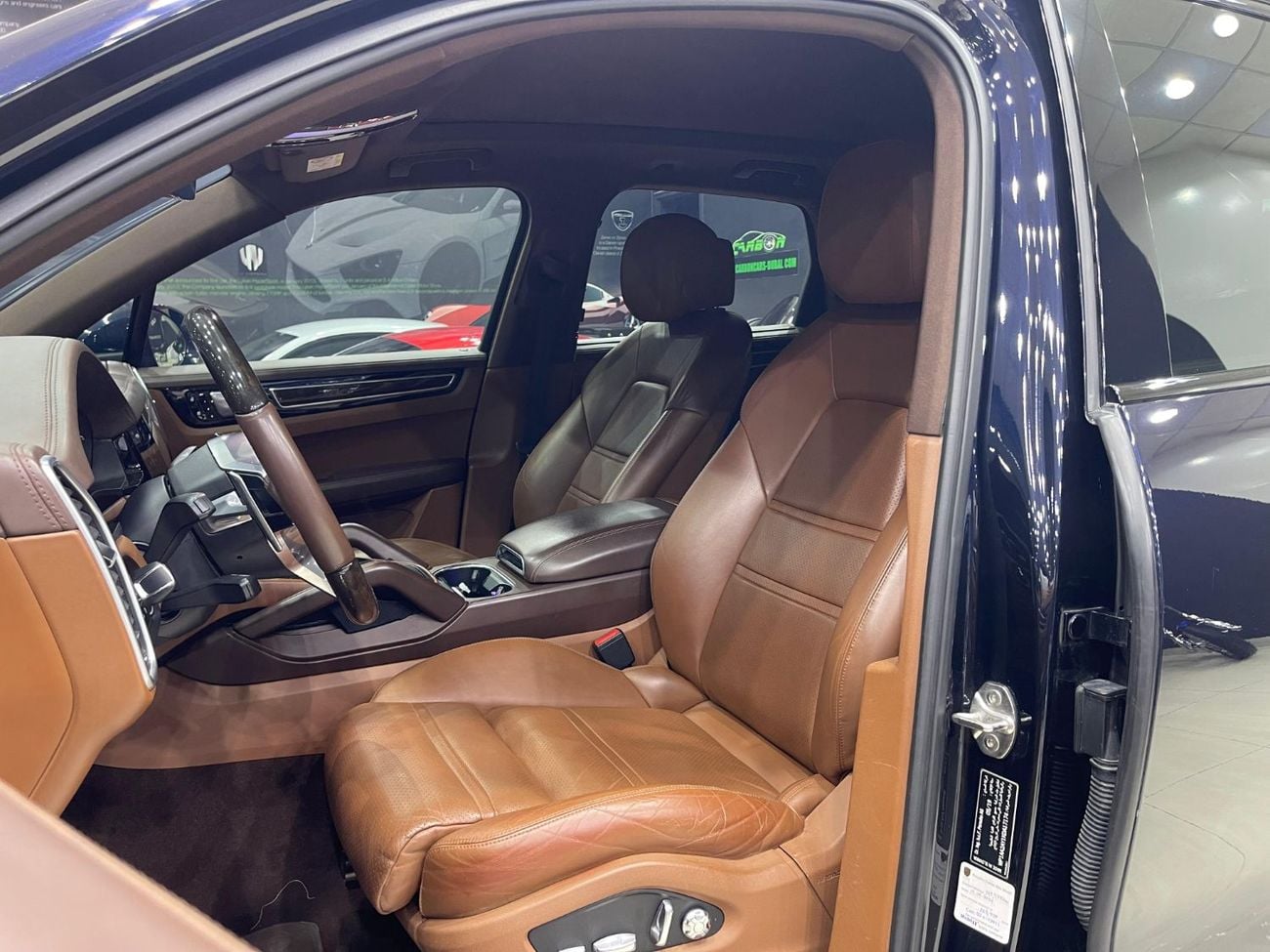 Porsche Cayenne Base