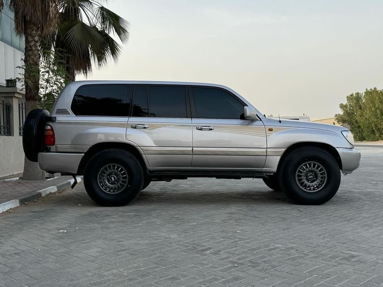 Toyota Land Cruiser تويوتا لاندكروزر VXR V8 خليجي 1999