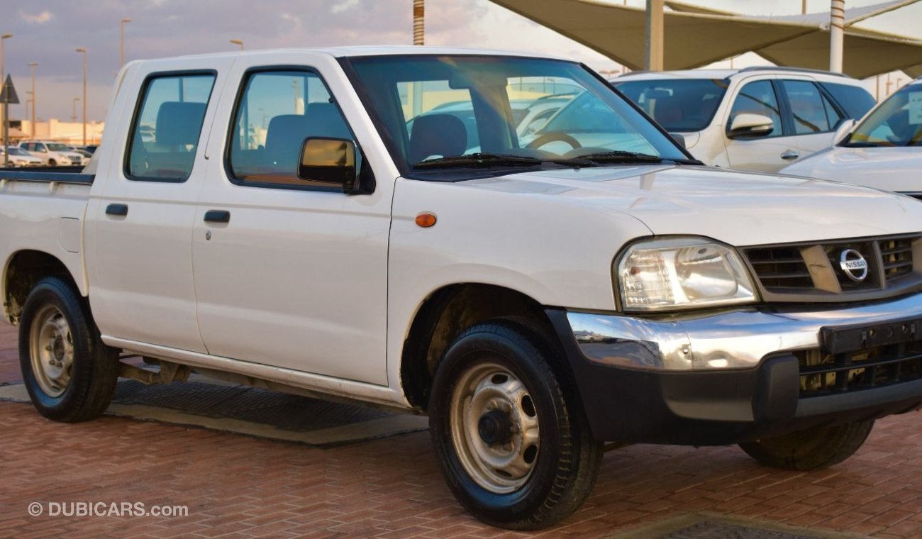 Nissan Pickup بيك اب