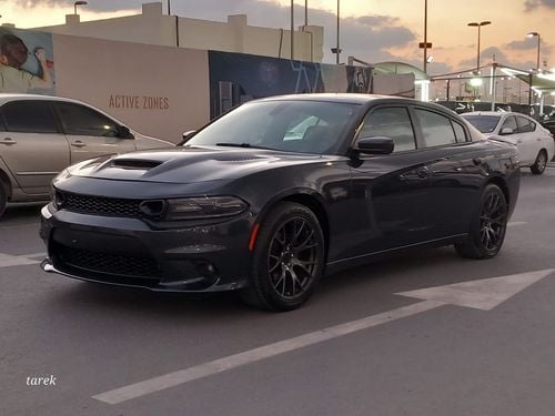 Dodge Charger SXT