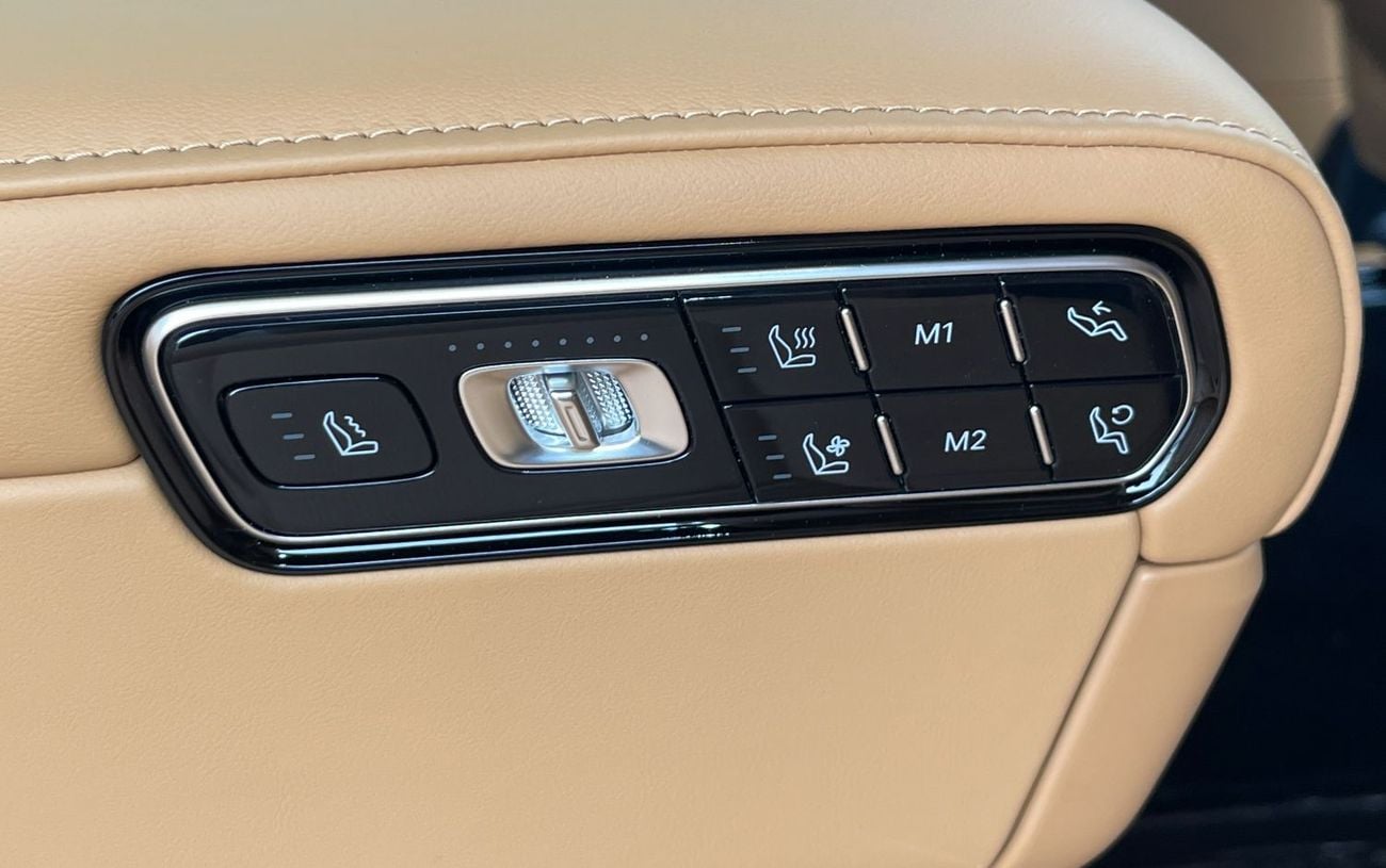 Zeekr 9X FLAGSHIP FULL SIZE LUXURY HYBRID SUV 2.0L-4CYL + THREE ELECTRIC MOTORS AWD