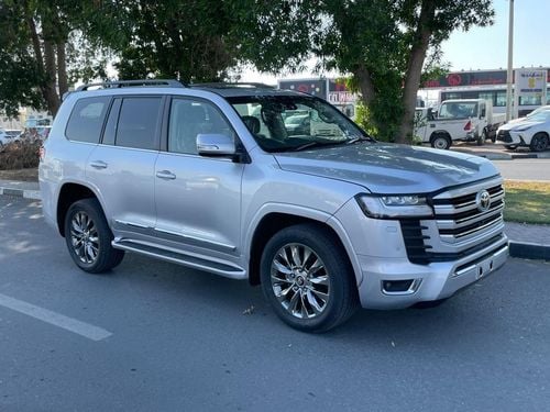 تويوتا لاند كروزر Diesel Engine Right Hand Drive 4.5 Liter Shape Modified To L C 300