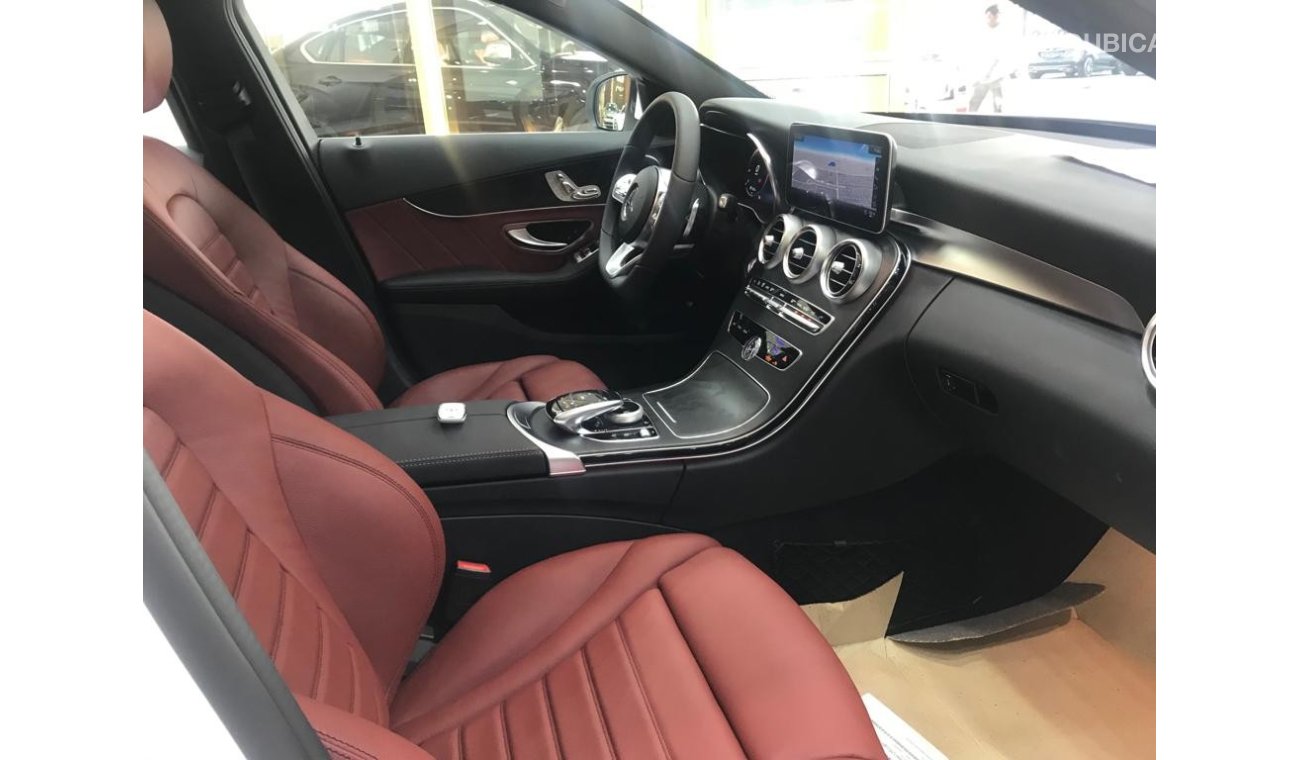 Mercedes-Benz C200 AMG 2019 5 years warranty GCC