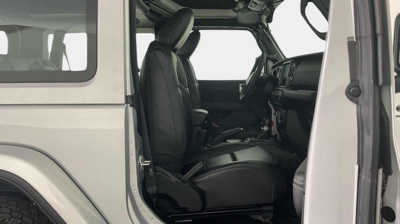 جيب رانجلر Sahara | upto AED 20,000 Ramadan Discount | شامل الضمان | 0 ﺪﻔﻋﺓ ﺃﻮﻟﻯ