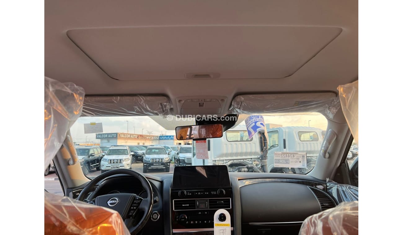 Nissan Patrol Nissan Patrol Platinum V8, 5.6 CC, Model 2023