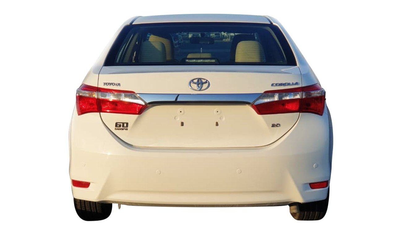 Toyota Corolla SE+ 2.0L 2015 Model with GCC Specs