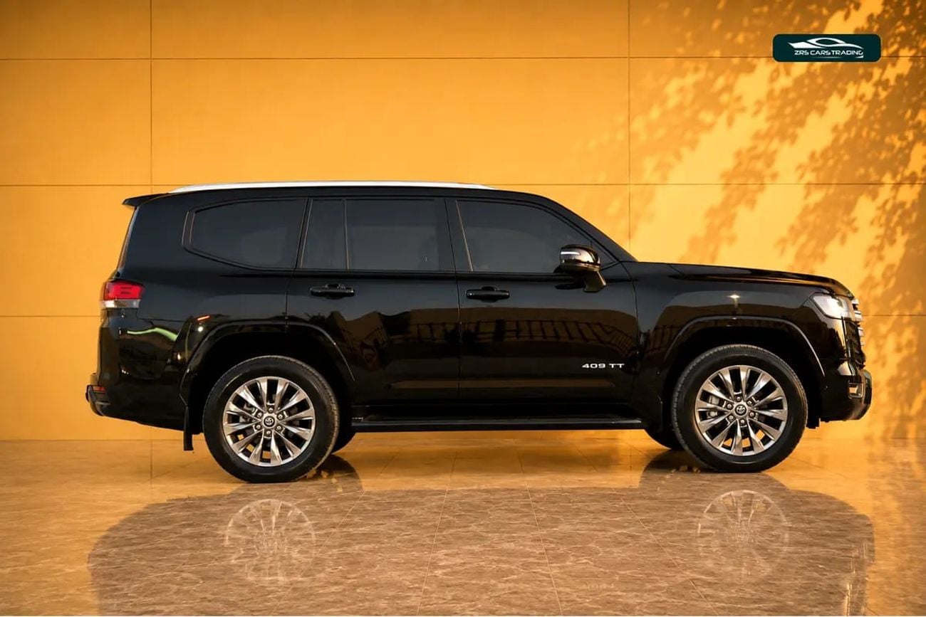 Toyota Land Cruiser GXR Twin-Turbo GCC Specs / Al Futtaim Warranty + Service
