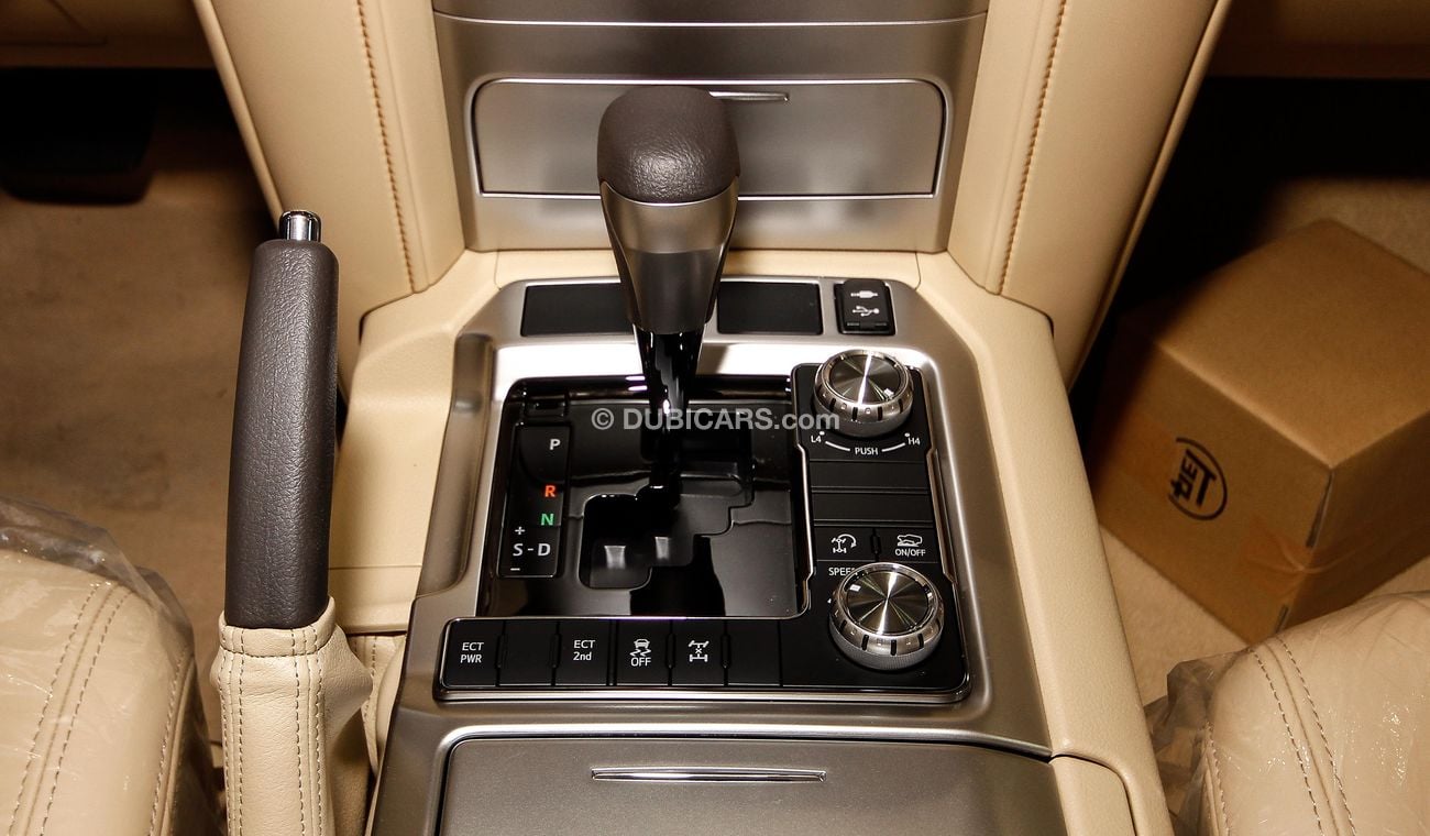 Toyota Land Cruiser GXR Black Edition