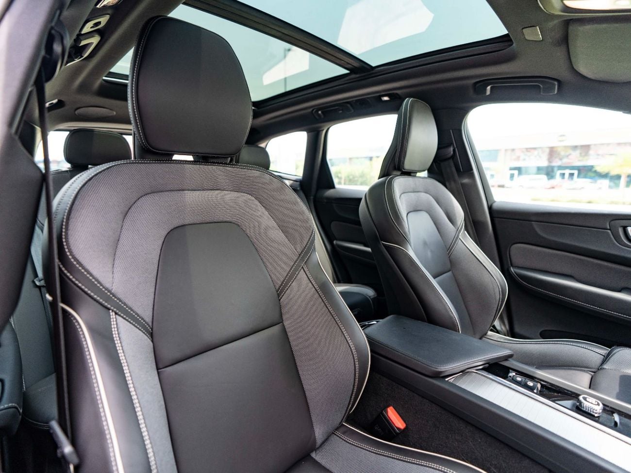 Volvo XC60 ULTIMATE DARK