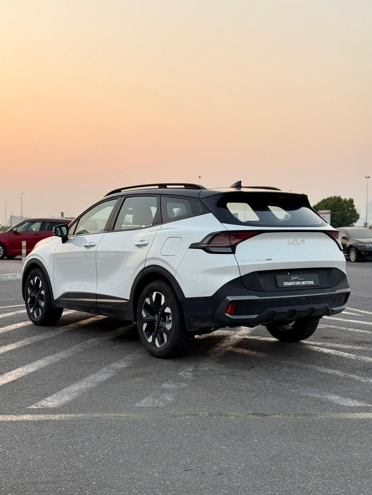 كيا سبورتيج 2.0L MPI LX (FWD)