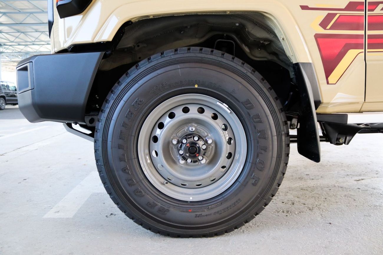 Toyota Land Cruiser GRJ 76 4.0 V6 M/T