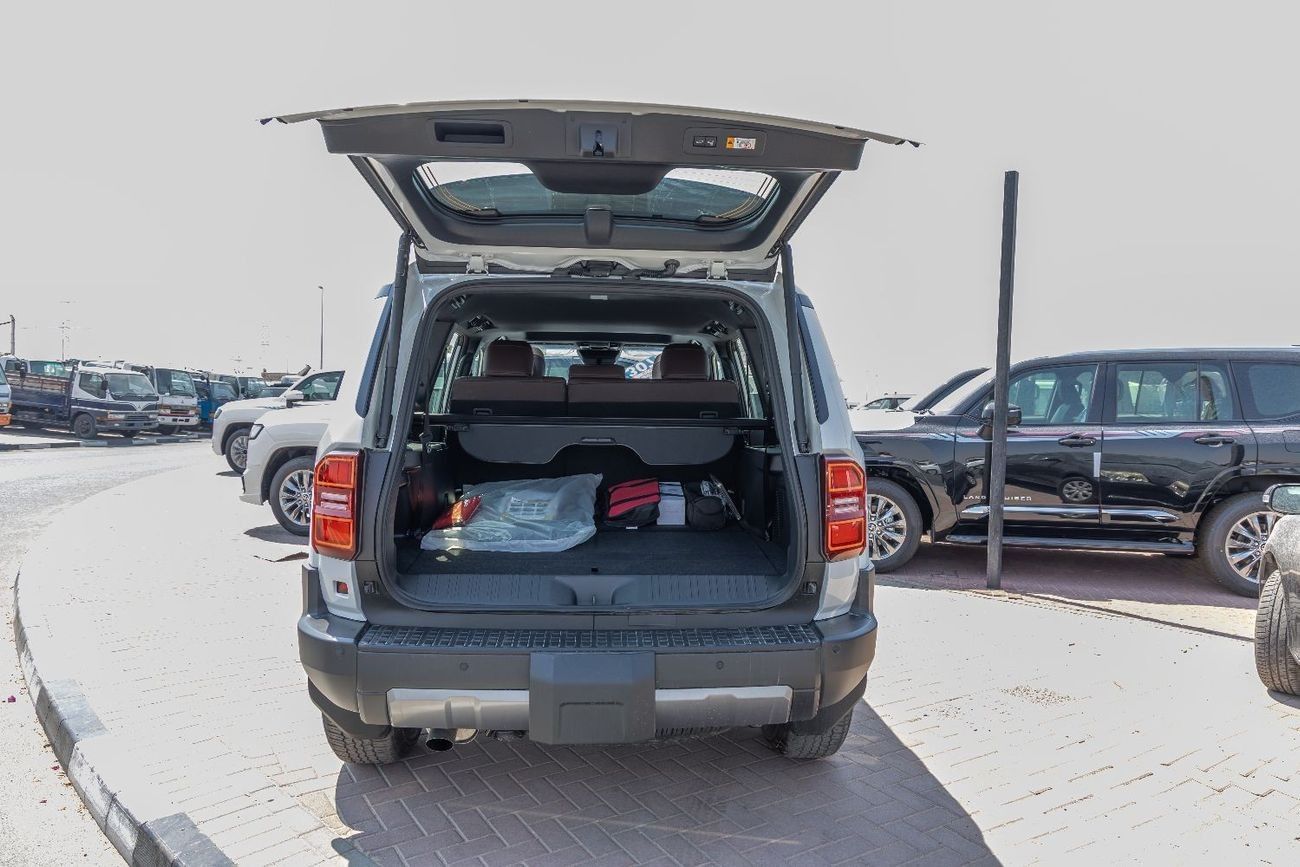 تويوتا برادو Adventure Mono Tone 2.4T Prado Adventure 2.4L Turbo, 4WD, Leather Seats, Sunroof - 2025 (Export)