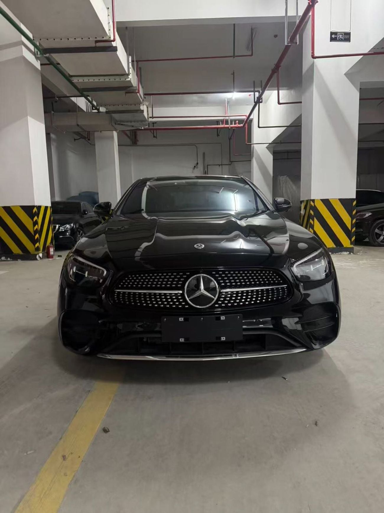 مرسيدس بنز E300 E 300 L SPORT