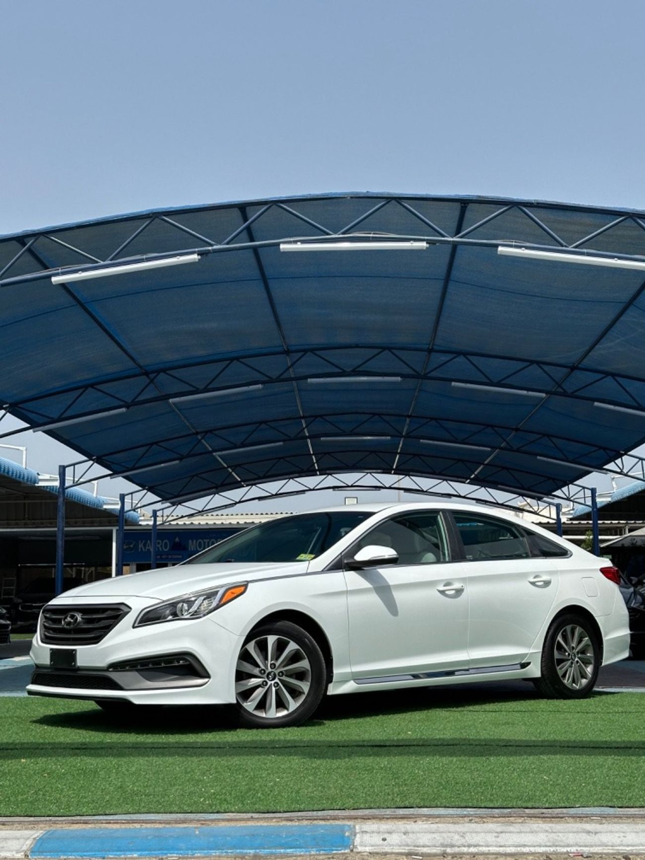 Hyundai Sonata Hyundai Sonata 2015 2.4 in good condition in white light sport