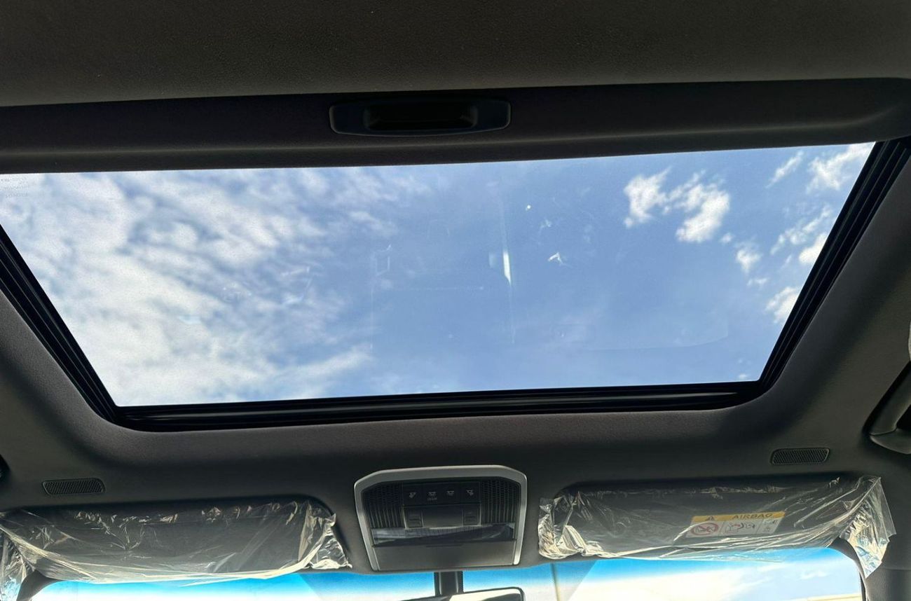 Toyota Land Cruiser 2025 Toyota Land Cruiser LC300 GXR (with Sunroof) 7-Seater 3.5L V6 Twin Turbo Petrol A/T 4WD Export 