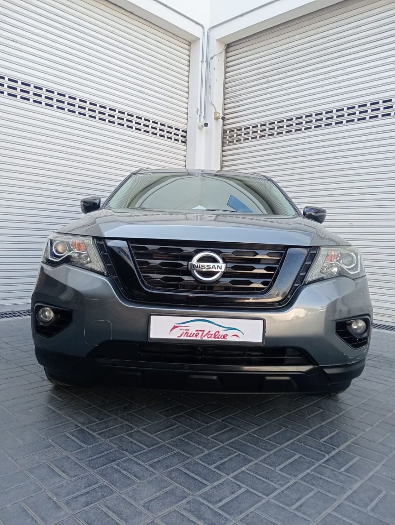 Nissan Pathfinder SV