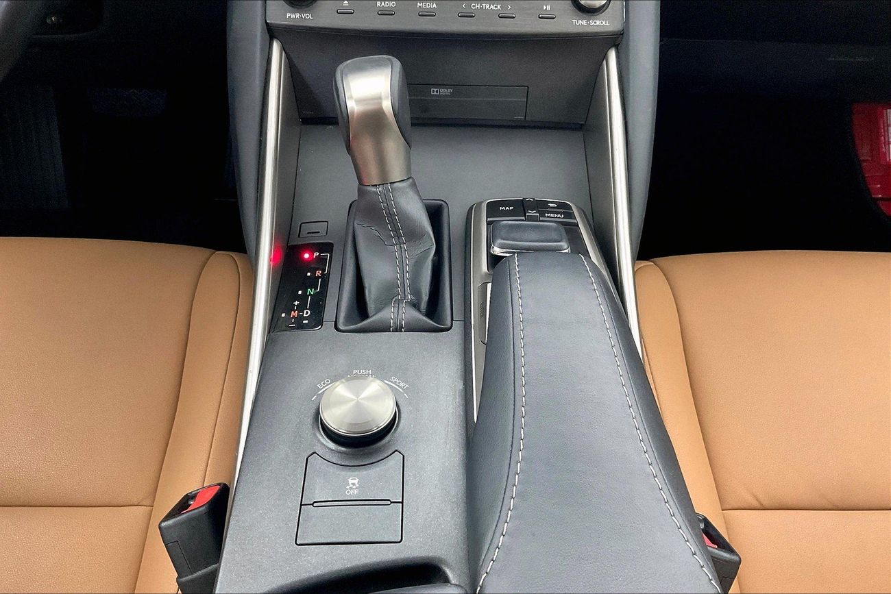 Lexus IS300 Premier | upto AED 20,000 Ramadan Discount | Guaranteed Warranty | 0 Down Payment