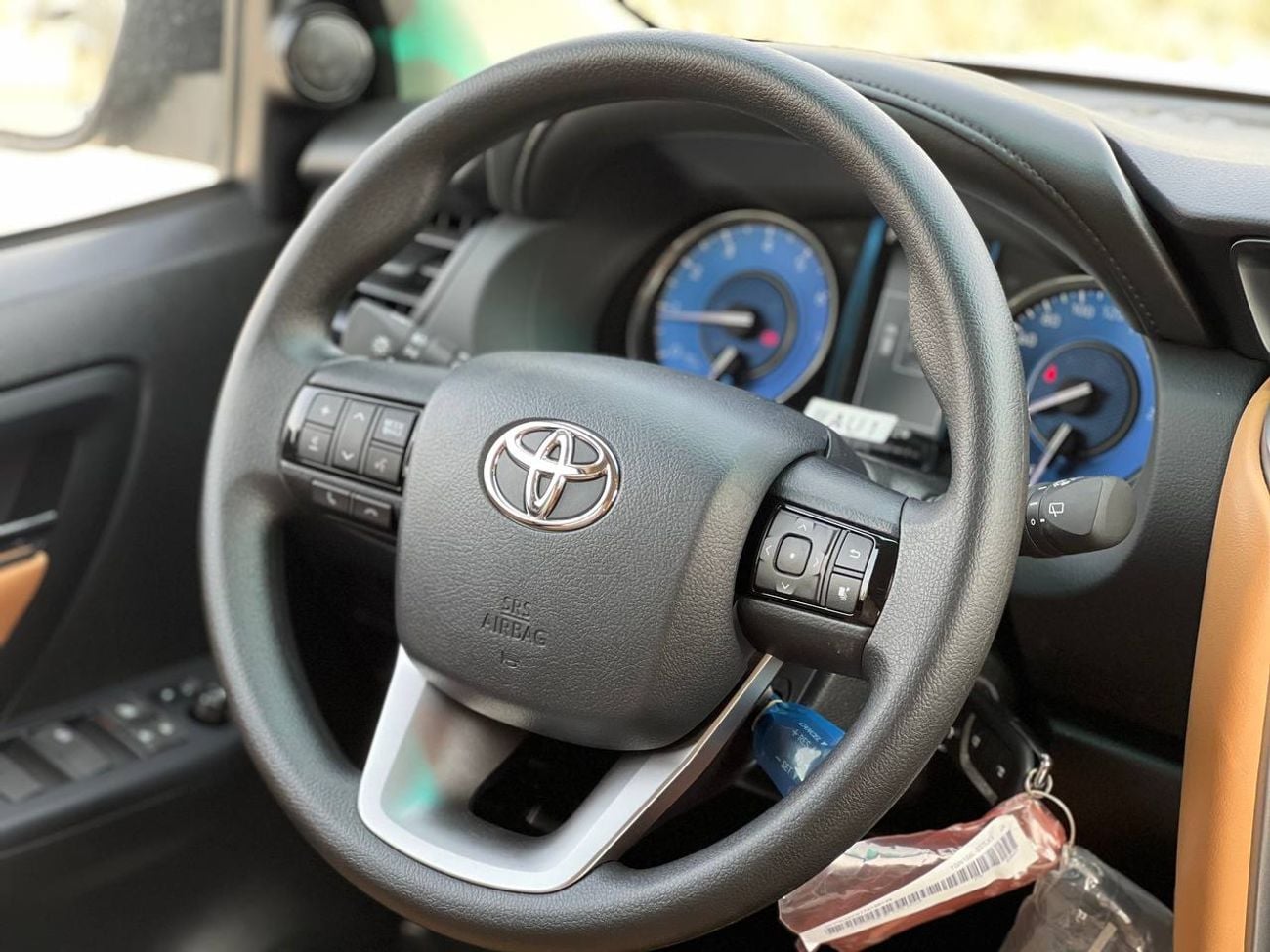 Toyota Fortuner 2.7L 4x4 PTR A/T // 2026 // STD With Cruise Control , DVD , Alloy wheel // Special Offer // By Formu