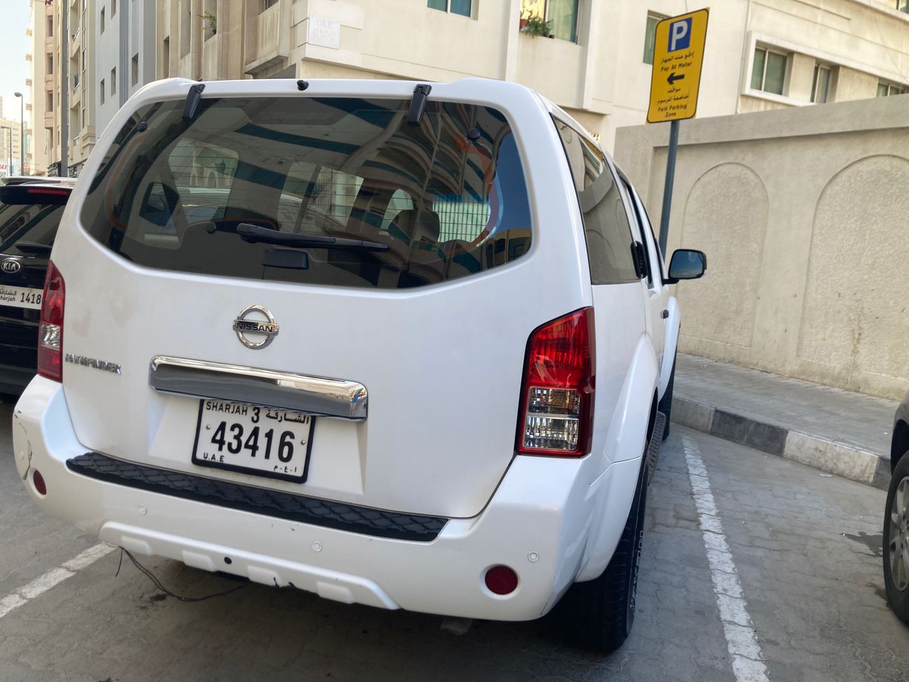 Nissan Pathfinder Std 3.5L