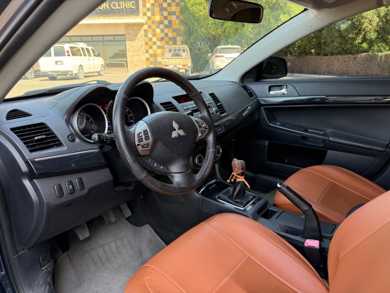 ميتسوبيشي لانسر Mitsubishi Lanser 2013 Manual 2.0