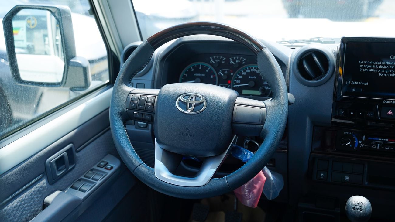 Toyota Land Cruiser 70