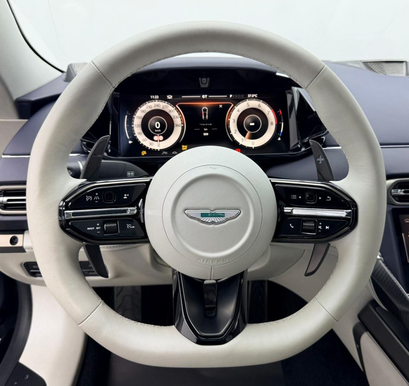 Aston Martin Vanquish STD 2025 Aston Martin Vanquish V12, 3 Years AM Warranty, 5 Years AM Service Pack, Low Km, GCC