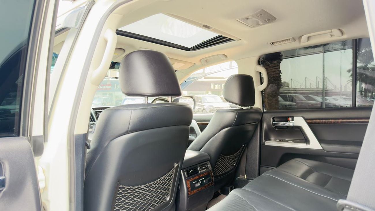 تويوتا لاند كروزر -