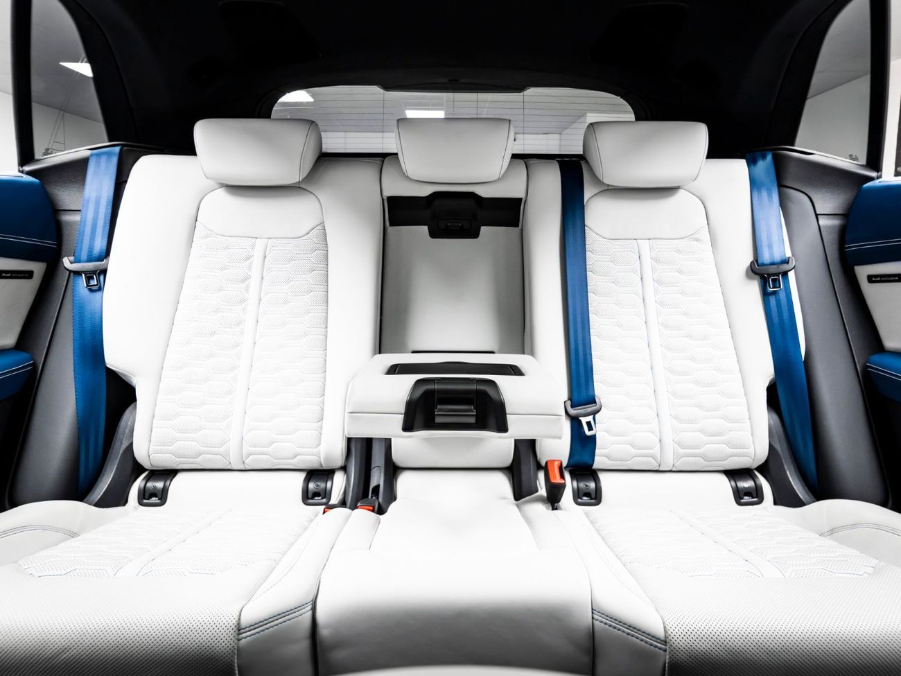 أودي RSQ8 TFSI quattro 4.0L