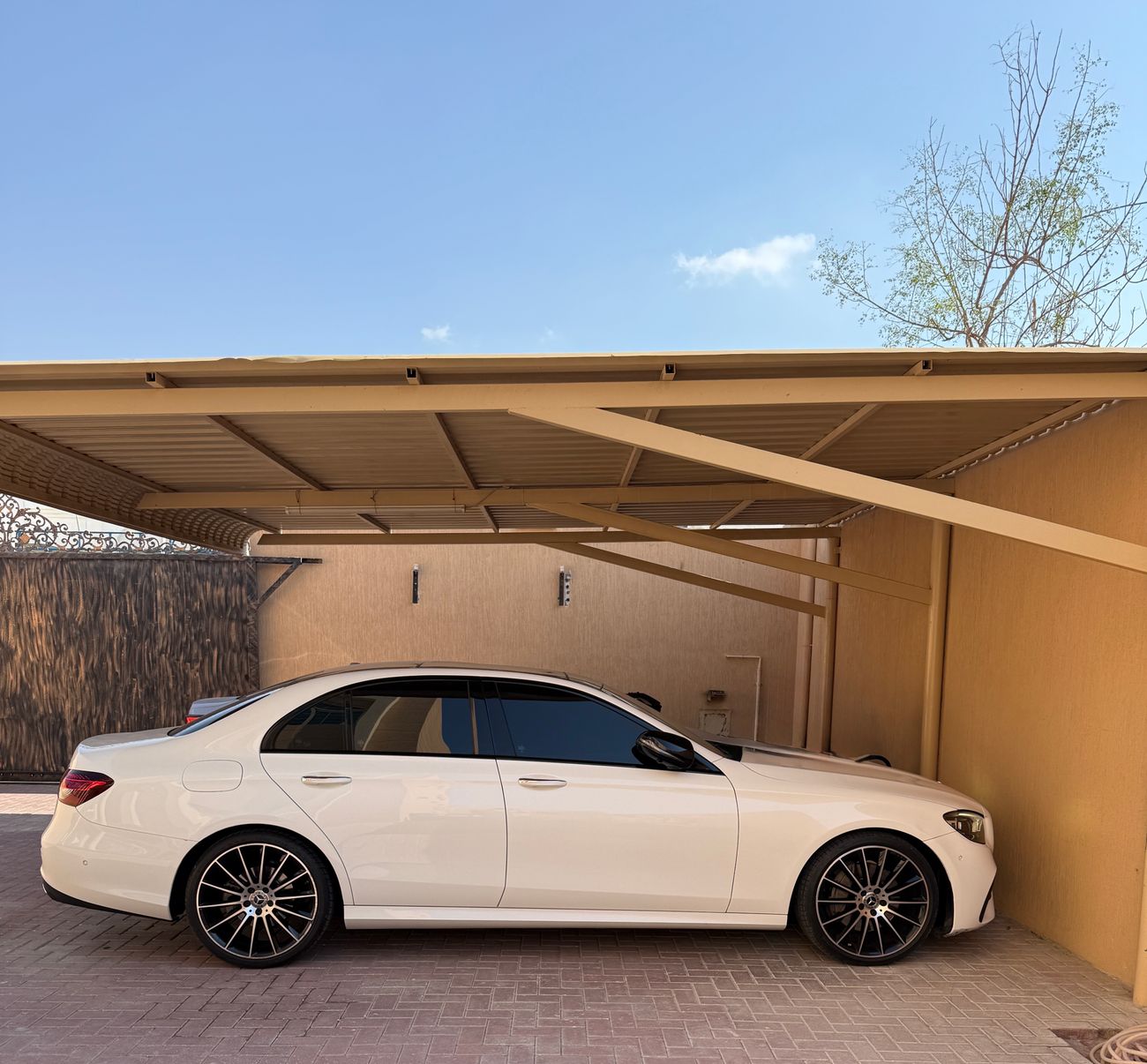 مرسيدس بنز E300