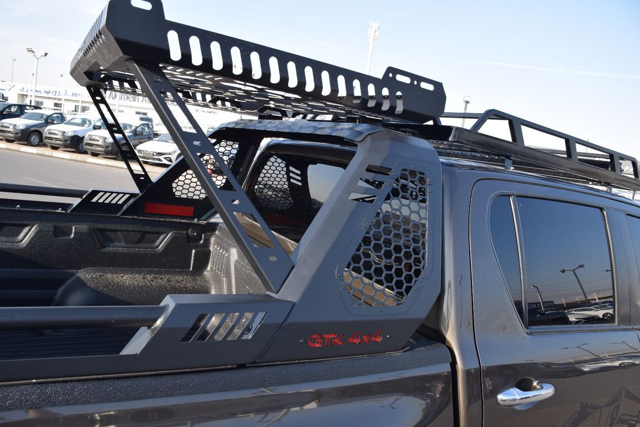 Toyota Hilux 4X4 (2.8L) DIESEL RIGHT HAND