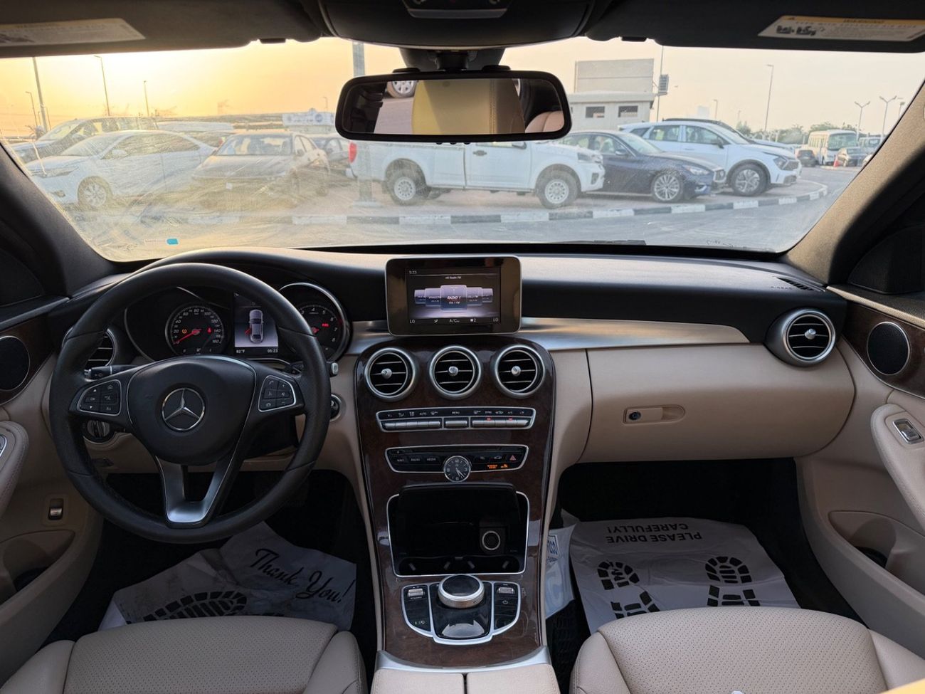 Mercedes-Benz C 300 Luxury 2.0L 2018 MERCEDES BENZ C300 FULL OPTIONS IMPORTED FROM USA