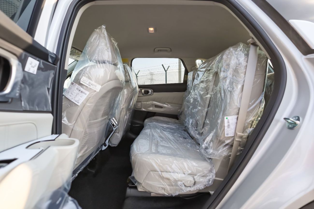 كيا سورينتو 2025 | 7-Seater SUV | 2.5L Gasoline | 191HP | 4WD | 12.3” Dual Panoramic Display | LED & Xenon Headl