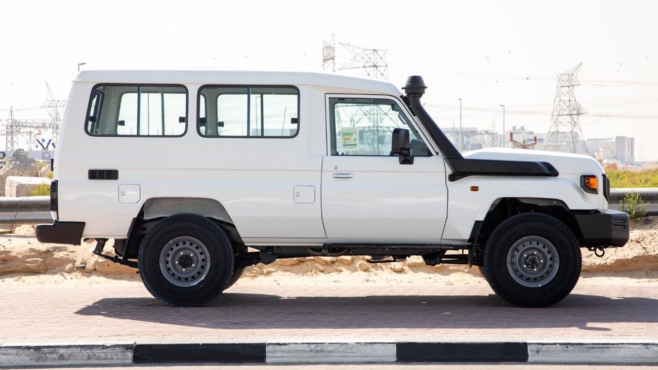 تويوتا لاند كروزر 70 2025 Toyota Land Cruiser 4.0L M/T