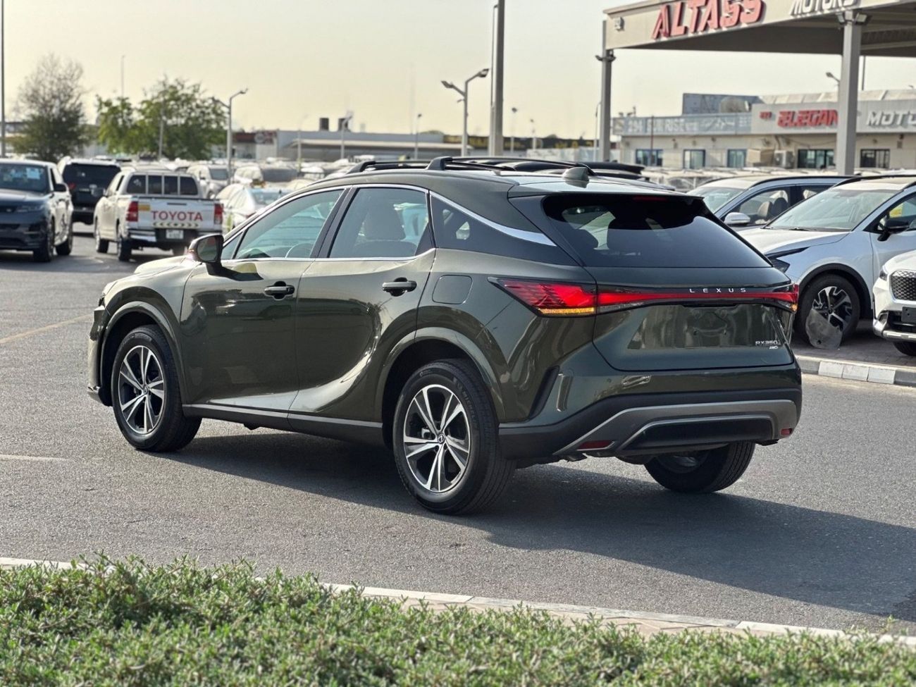 لكزس RX 350 Premium 360 Camera, Sunroof Full Option