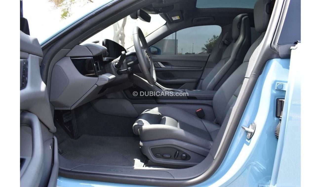 Porsche Taycan 4S Base