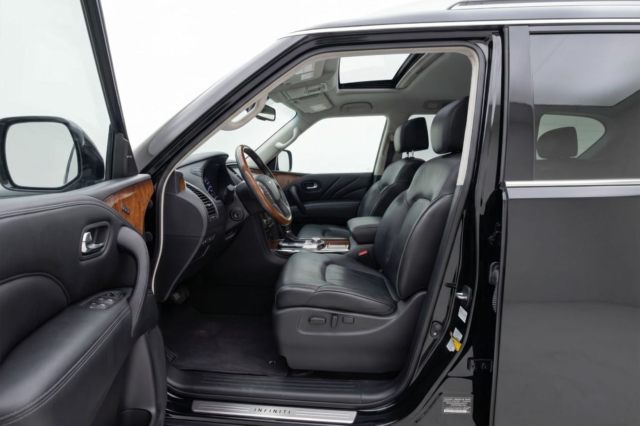 Infiniti QX80 Infiniti QX80 Luxury 2017 l GCC Specs l AED 2,149 / Monthly