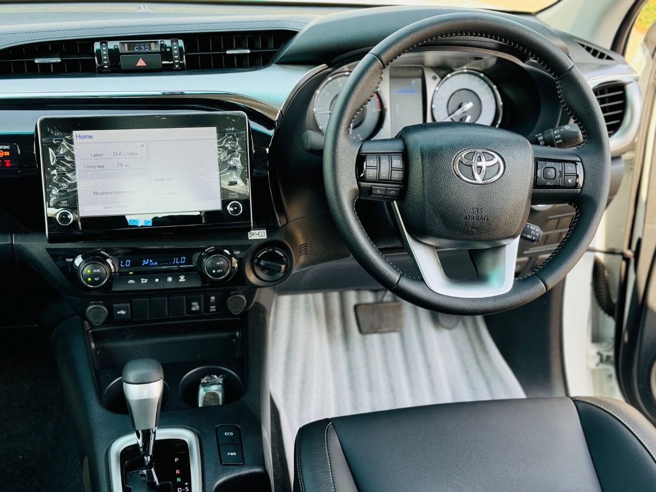 Toyota Hilux TOYOTA HILUX ROCCO 2025 RHD