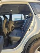 Toyota Corolla Cross HYBRID FULL OPTION / 2.0L V4 / LEATHER + ELECTRIC SEAT / MUD GUARD /SUNROF / CODE # HYBRID