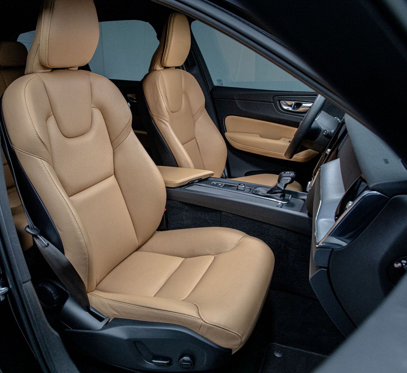 Volvo XC60 Momentum 2.0L FWD