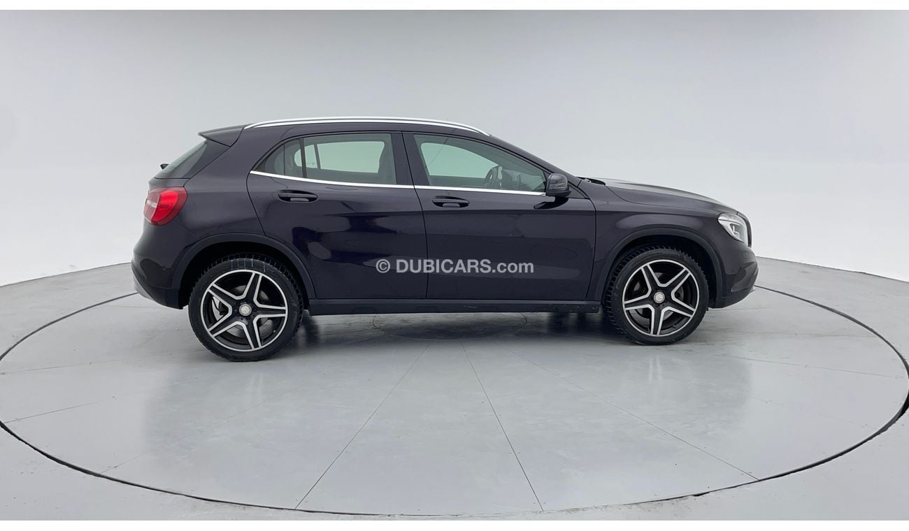 Mercedes-Benz GLA 250 AMG 4 MATIC 2 | Zero Down Payment | Free Home Test Drive