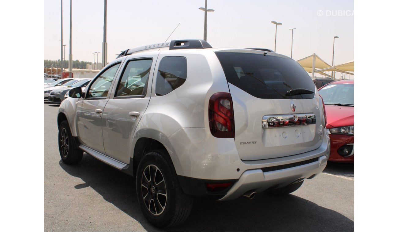 Renault Duster FULL OPTION - 4WD- ALL 4 WINDOWS AUTOMATIC - ORIGINAL PAINT - ACCIDENTS FREE - CAR IS IN PERFECT CON