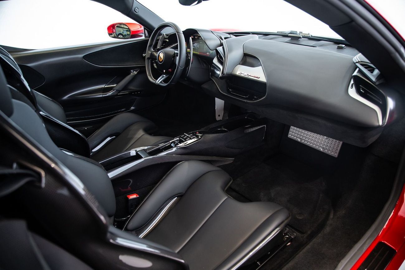 Ferrari SF90 Stradale ASSETTO FIORANO