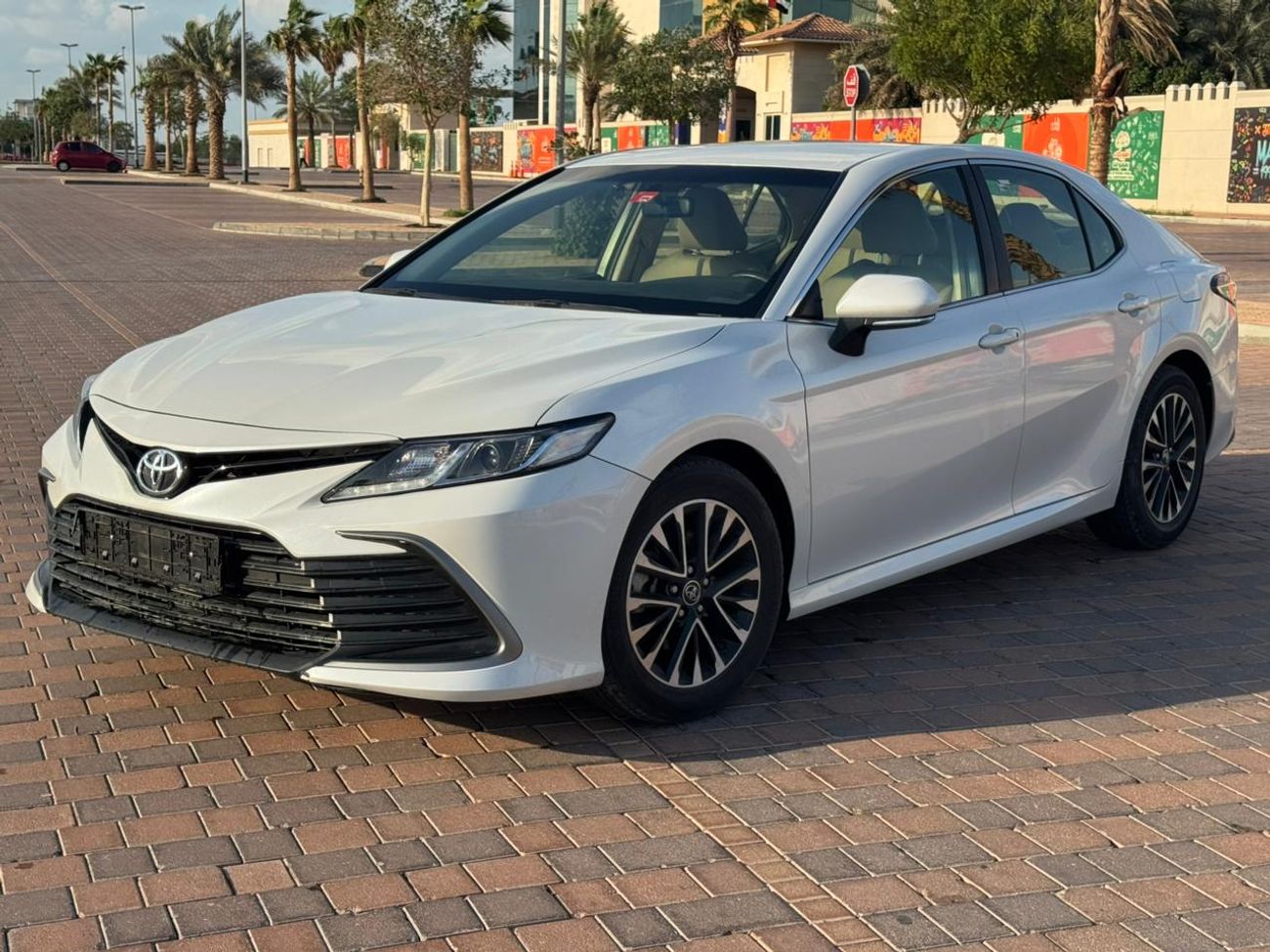 تويوتا كامري SE+ 2.5L