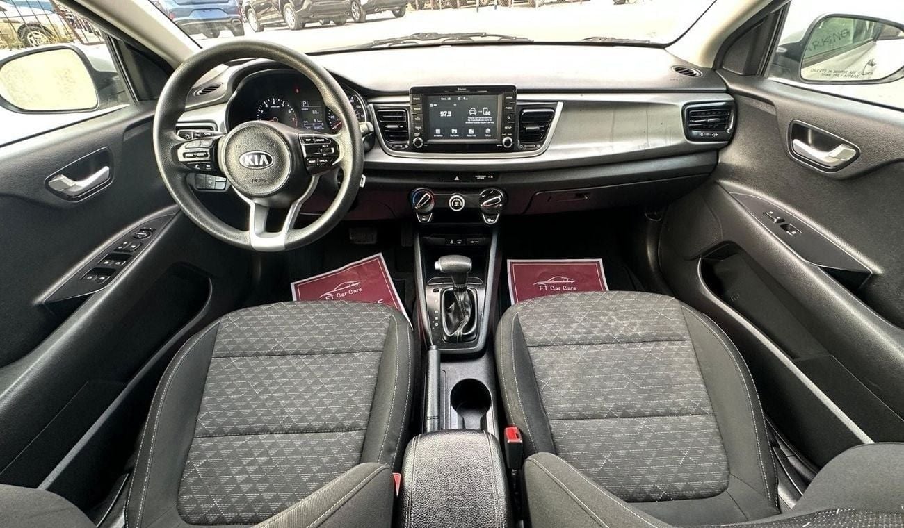 كيا ريو EX 1.4L (107 HP) Sedan