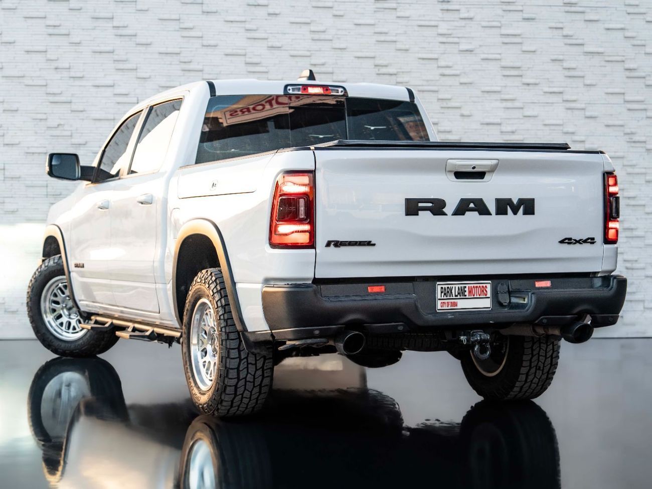 RAM 1500 Rebel 5.7L Double Cab Utility
