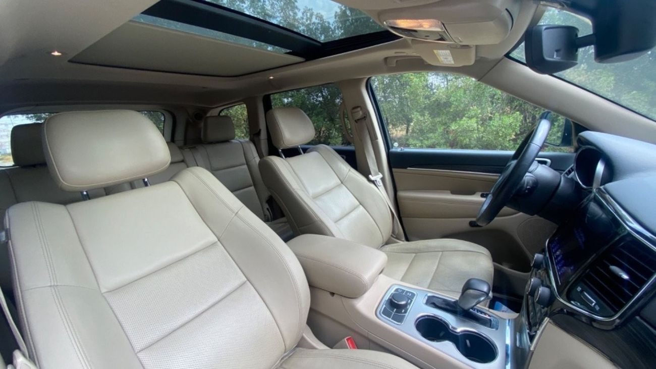 Jeep Grand Cherokee Limited 4X4 Drive