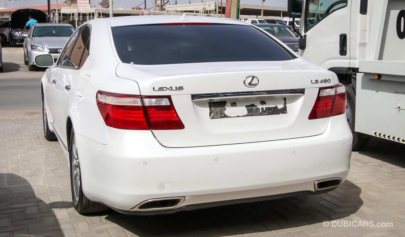 Lexus LS460 GCC