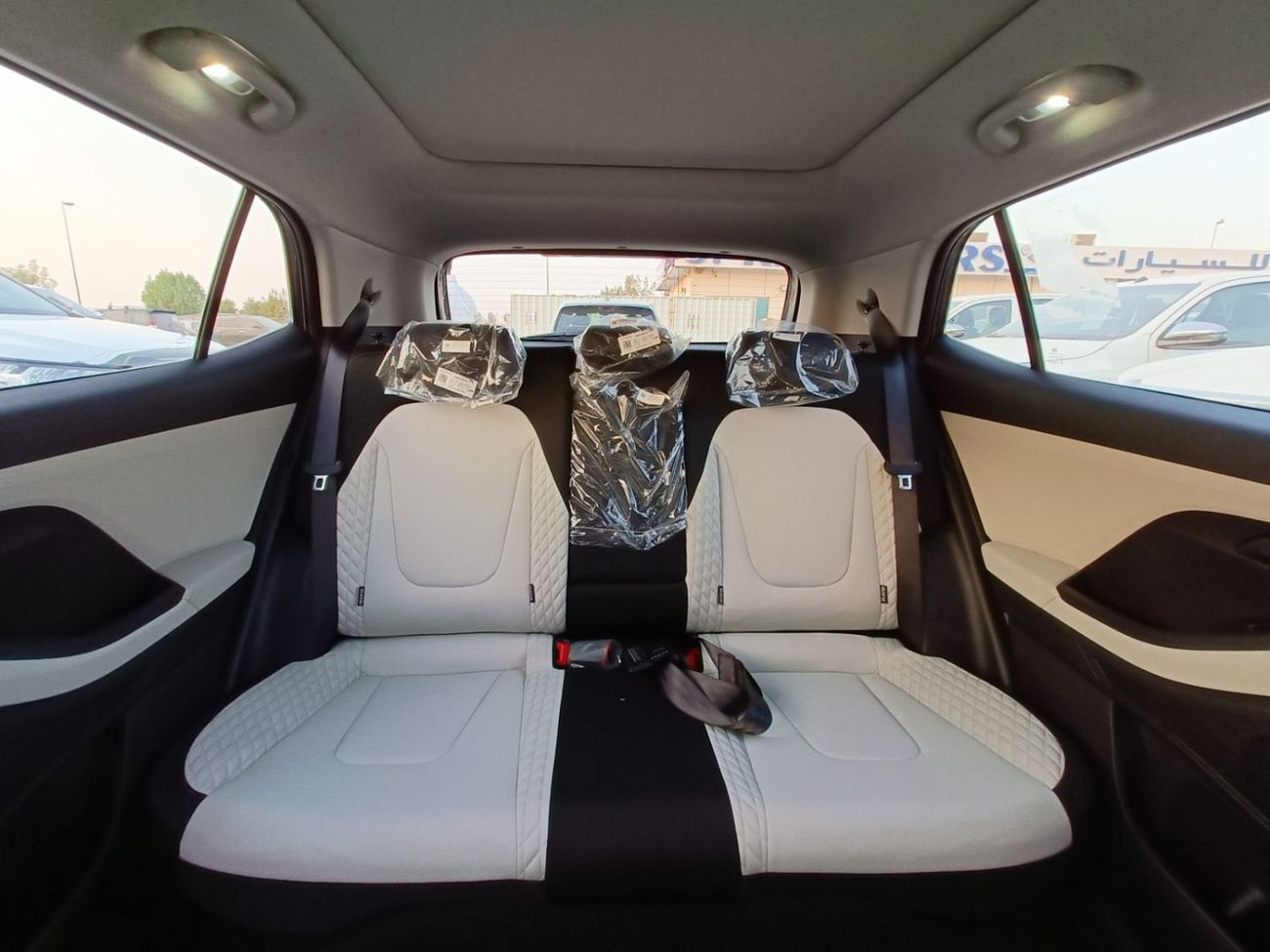 Hyundai Creta PREMIER PLUS/1.5L V4 A/T/FULL OPTION/8" DISPLAY AUDIO/RR CAMERA/PUSH START PANAROMIC SUNROOF/CODE# C